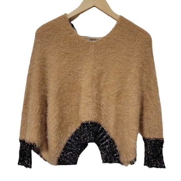 Lumiere Beige & black ultra soft fuzzy sequin dolman sweater Size S - Picture 5 of 12